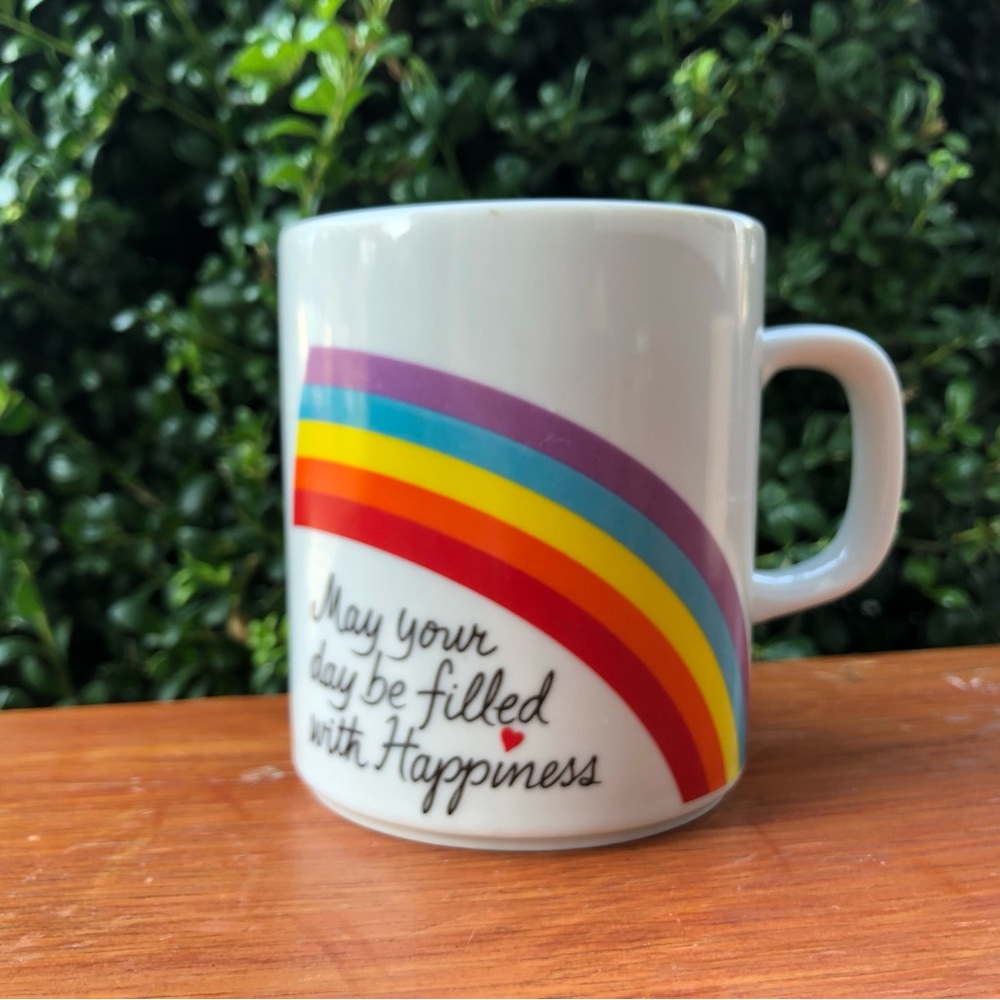 Avon Happiness Mug Rainbow 1984 Love Heart Gift